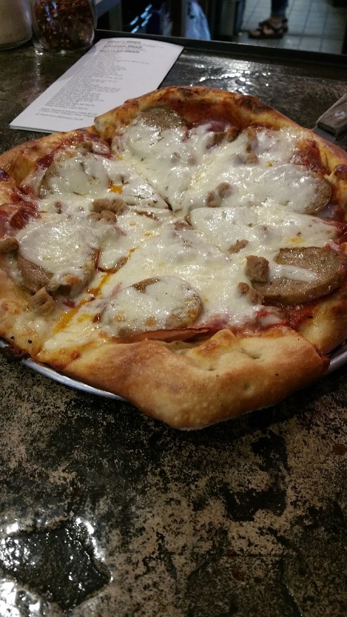 The Rail - A Pizza Company-5