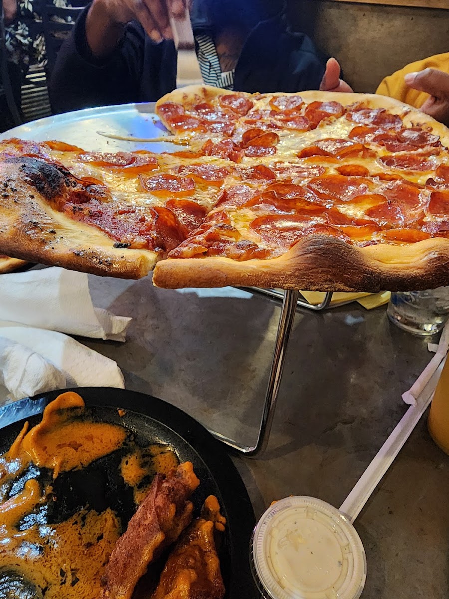 The Rail - A Pizza Company-9